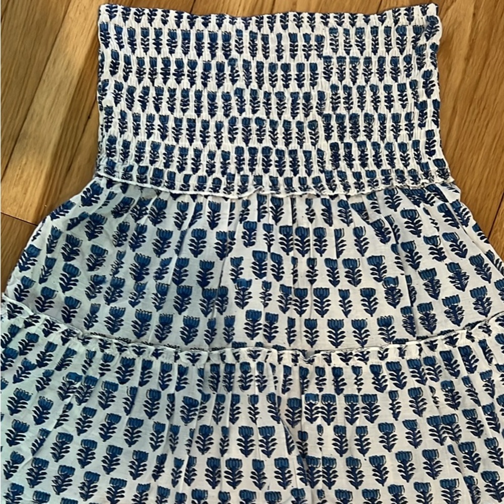 Perry Walker Skirt/Top Blue and White Patterned